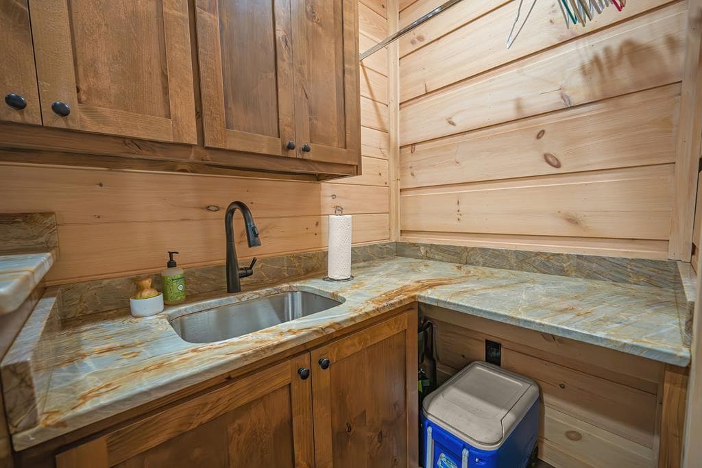 193 Pontoosuc Drive, Mineral Bluff GA 30559 - Photo