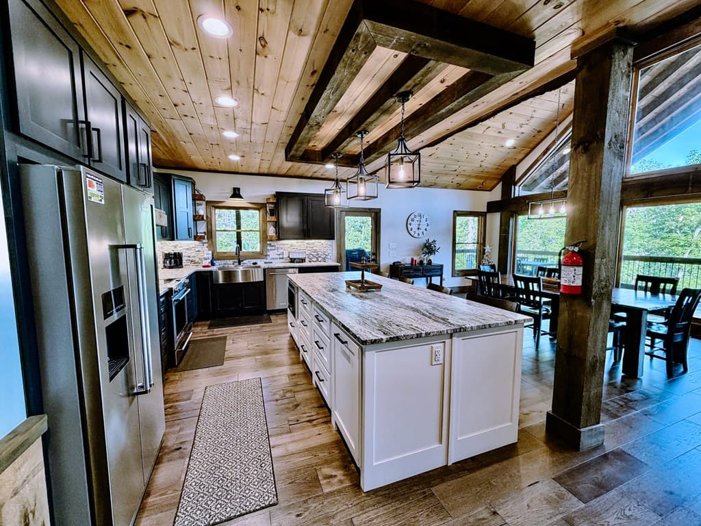 540 Weaver Creek Overlook, Blue Ridge GA 30513 - Photo