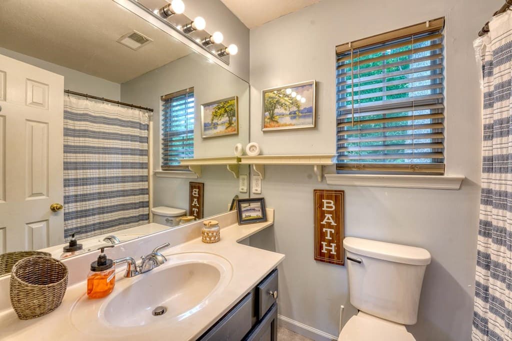 6744 Wood Lake Circle, Young Harris GA 30582 - Photo