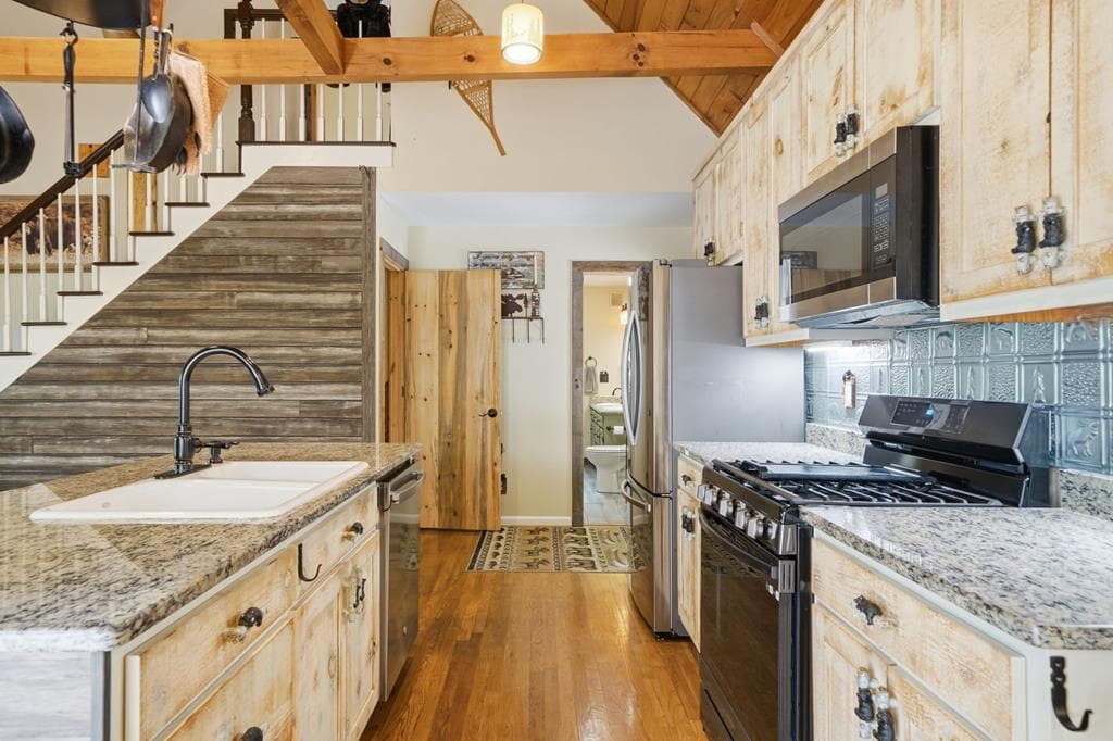 165 Amelia Lane, Blue Ridge GA 30513 - Photo