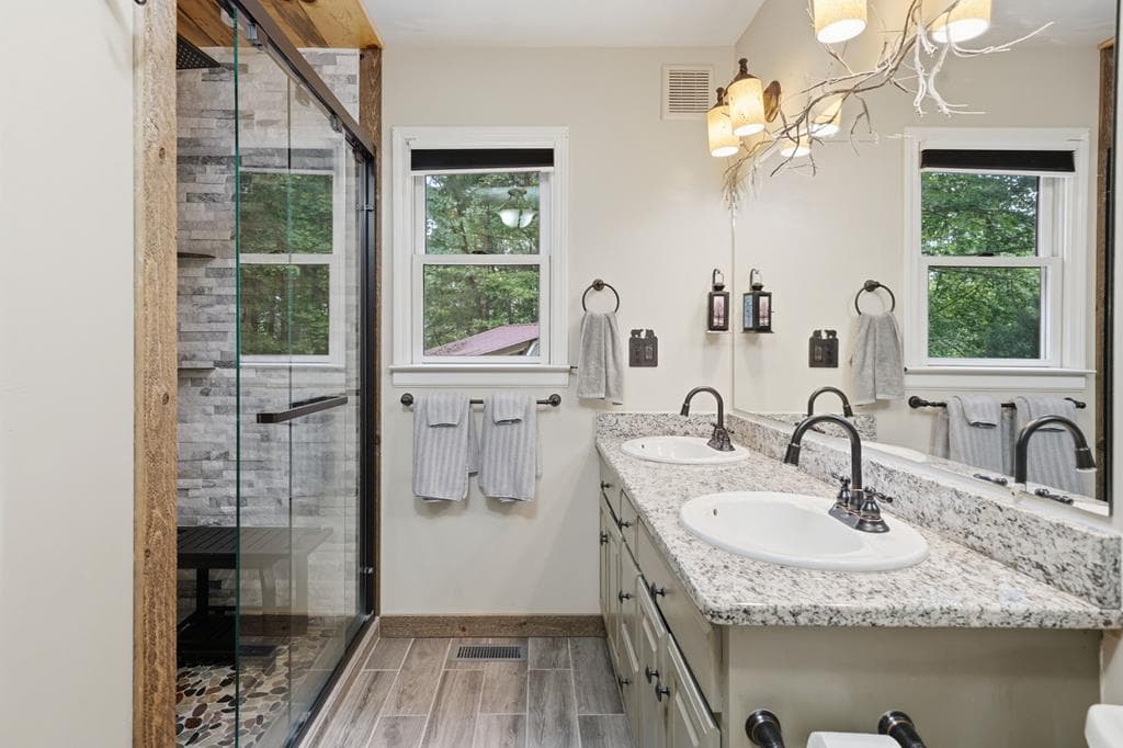 165 Amelia Lane, Blue Ridge GA 30513 - Photo