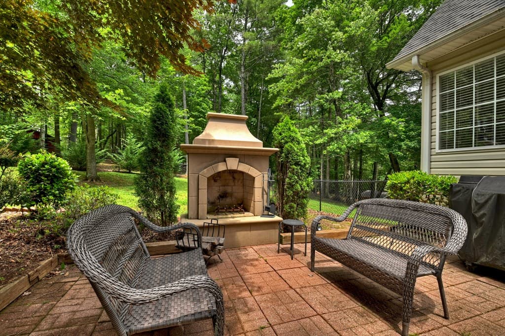 94 Old Place Drive, Blue Ridge GA 30513 - Photo