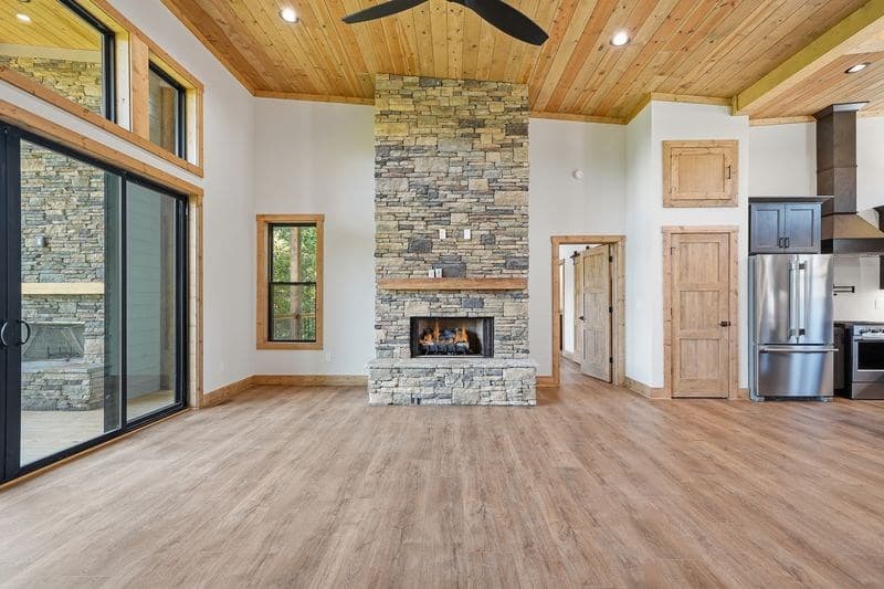 216 Old Orchard Road, Ellijay GA 30536 - Photo