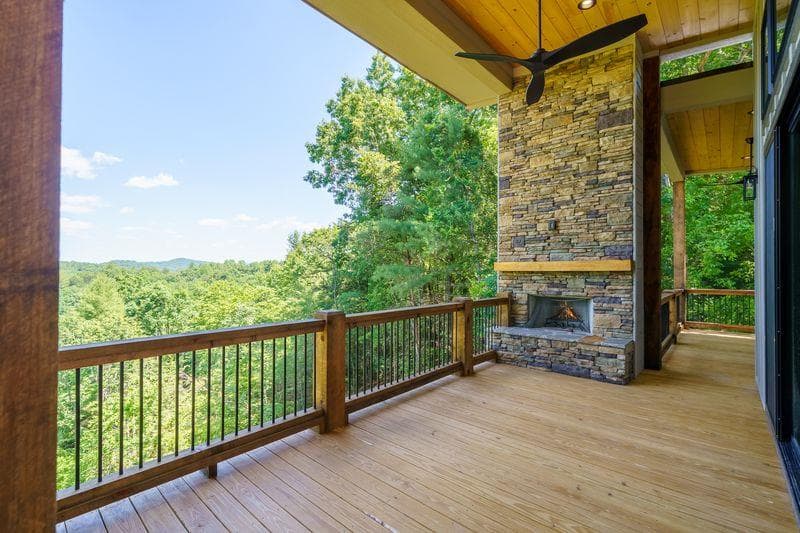 216 Old Orchard Road, Ellijay GA 30536 - Photo