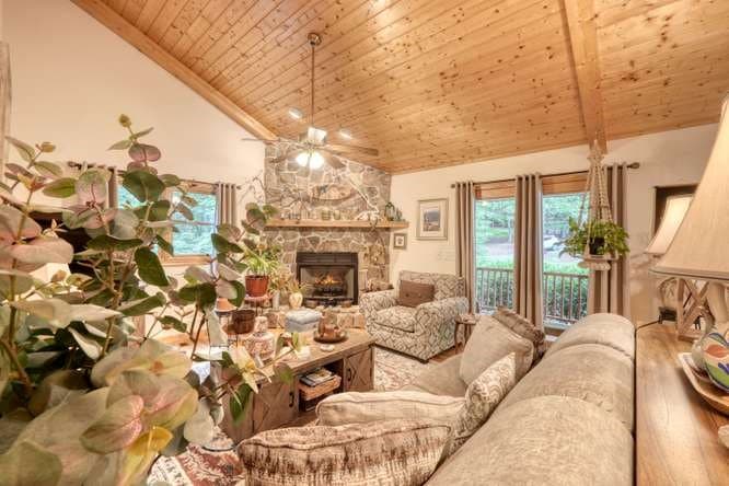 280 Fox Trot Lane, Murphy NC 28906 - Photo