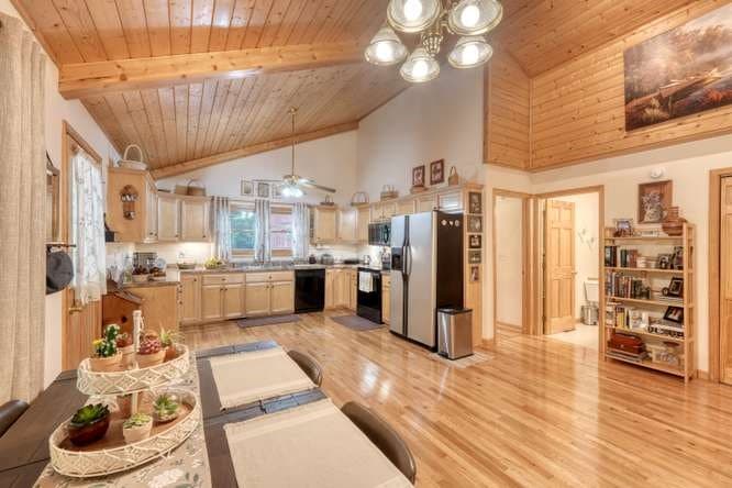 280 Fox Trot Lane, Murphy NC 28906 - Photo