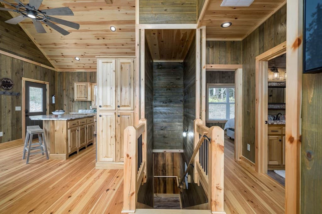 210 Ridge Top Trail, Blue Ridge GA 30513 - Photo