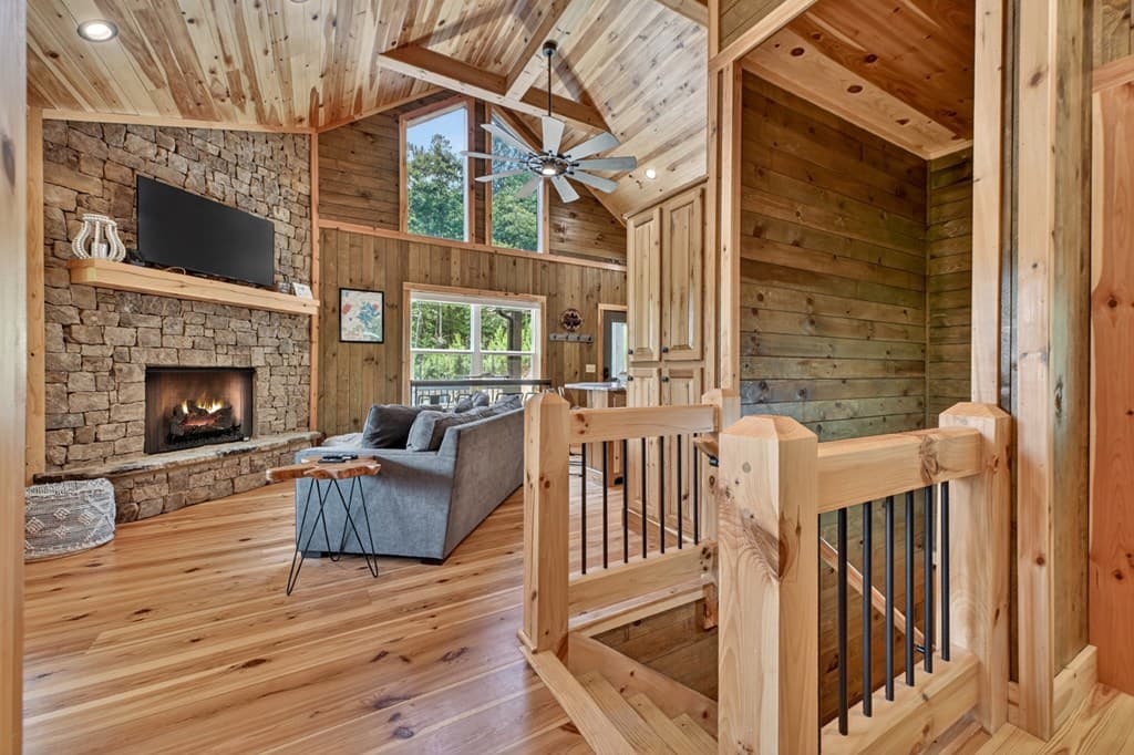 210 Ridge Top Trail, Blue Ridge GA 30513 - Photo