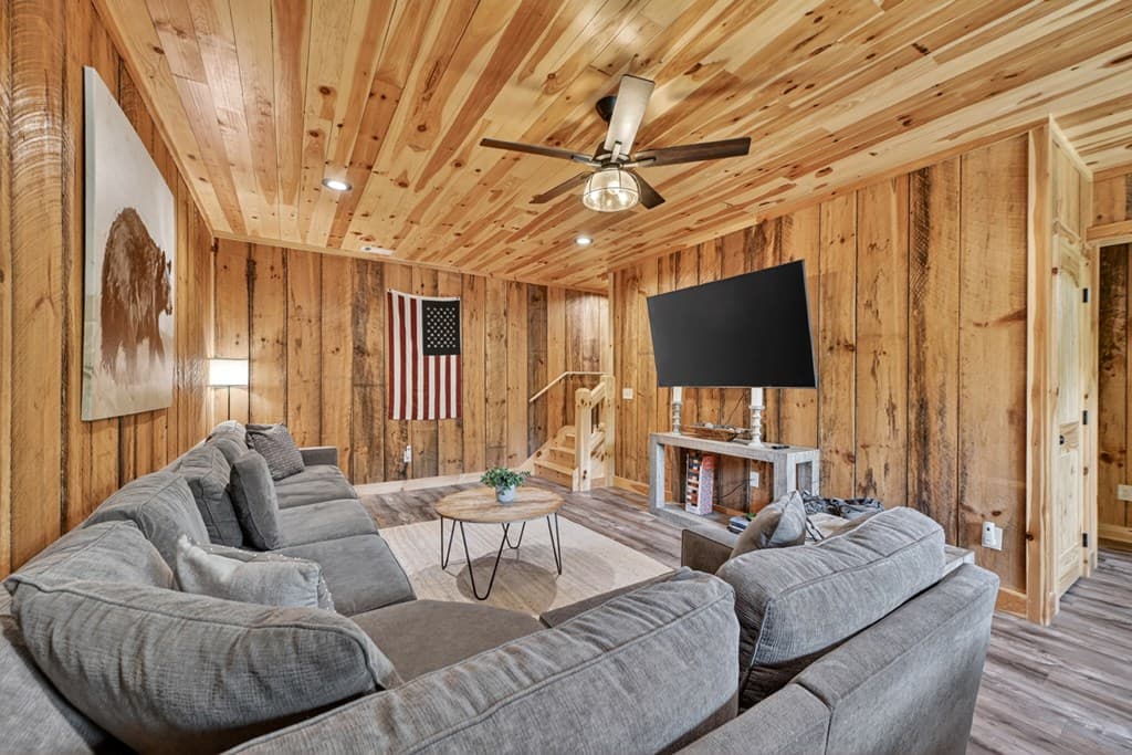 210 Ridge Top Trail, Blue Ridge GA 30513 - Photo