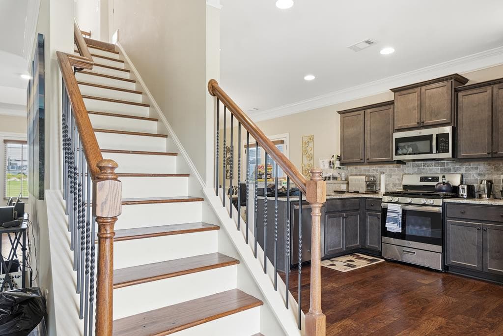 449 Tom Avery Drive, Ball Ground GA 30107 - Photo
