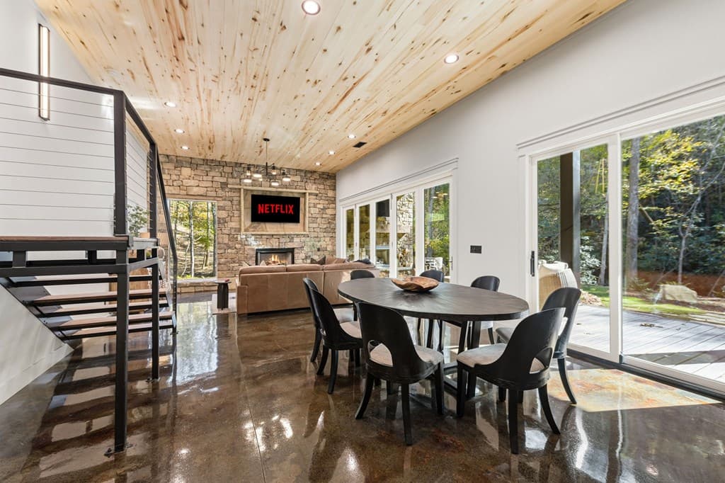 156 Horatio Drive, Blue Ridge GA 30513 - Photo