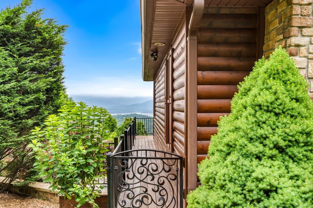 1748 Harris Ridge Road, Young Harris GA 30582 - Photo