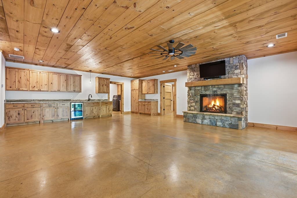 2632 Big Creek, Cherry Log GA 30522 - Photo