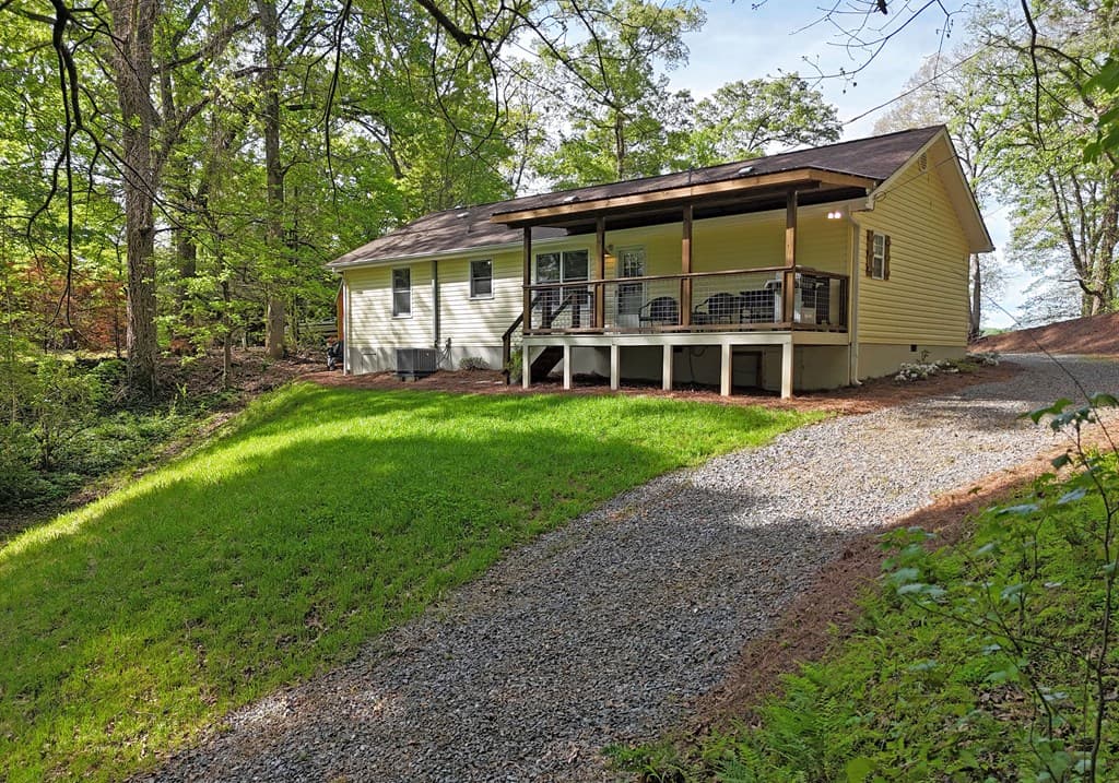 61 Bradley Street, Blue Ridge GA 30513 - Photo