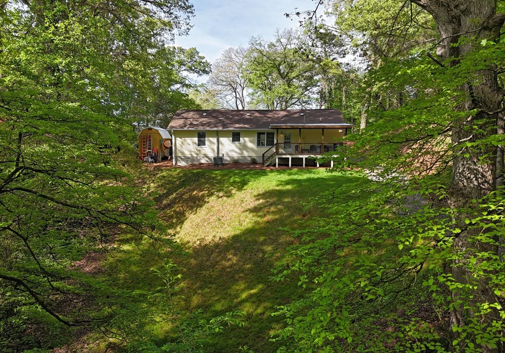 61 Bradley Street, Blue Ridge GA 30513 - Photo