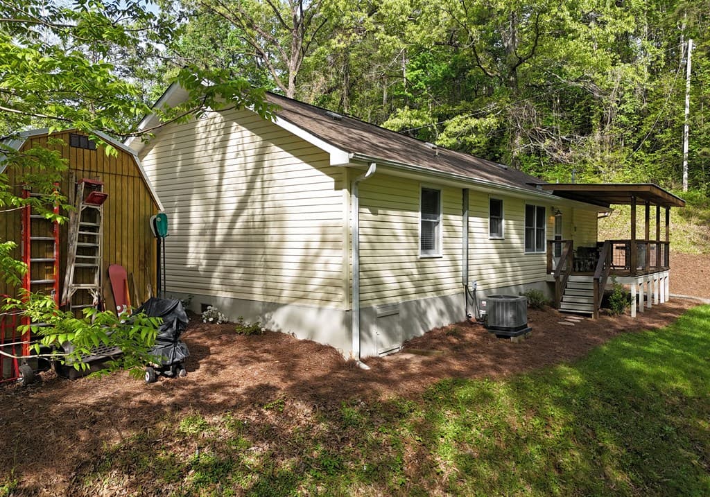 61 Bradley Street, Blue Ridge GA 30513 - Photo