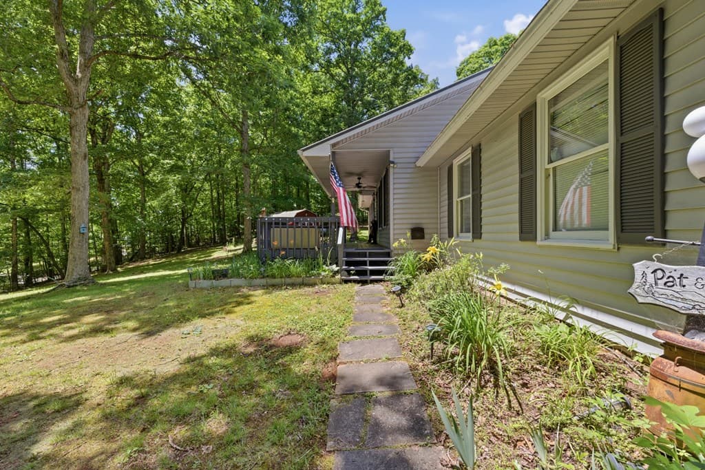 2455 Oak Knoll Drive, Hiawassee GA 30546 - Photo