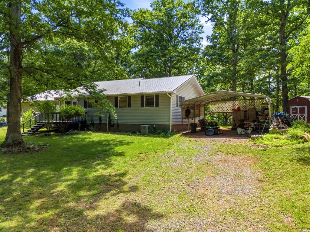 2455 Oak Knoll Drive, Hiawassee GA 30546 - Photo