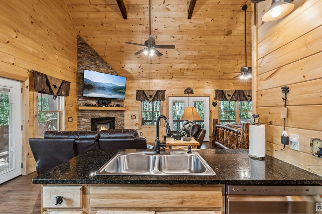 491 Old Parker Terrace, Ellijay GA 30536 - Photo