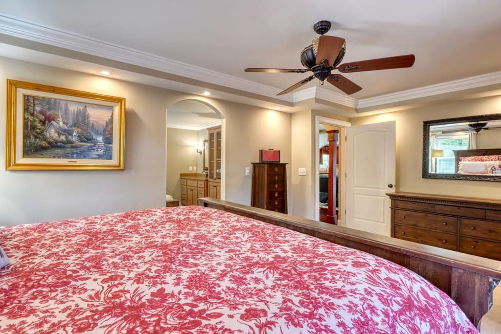 276 Lancelot Loop, Clayton GA 30525 - Photo