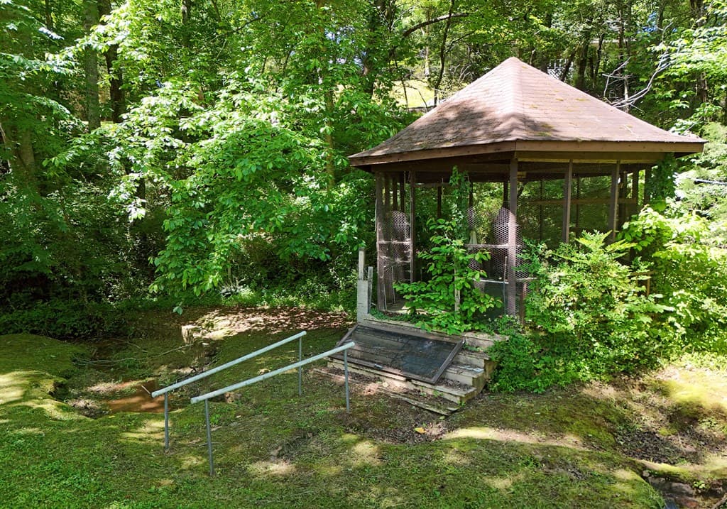 6156 Southern Road, Young Harris GA 30582 - Photo