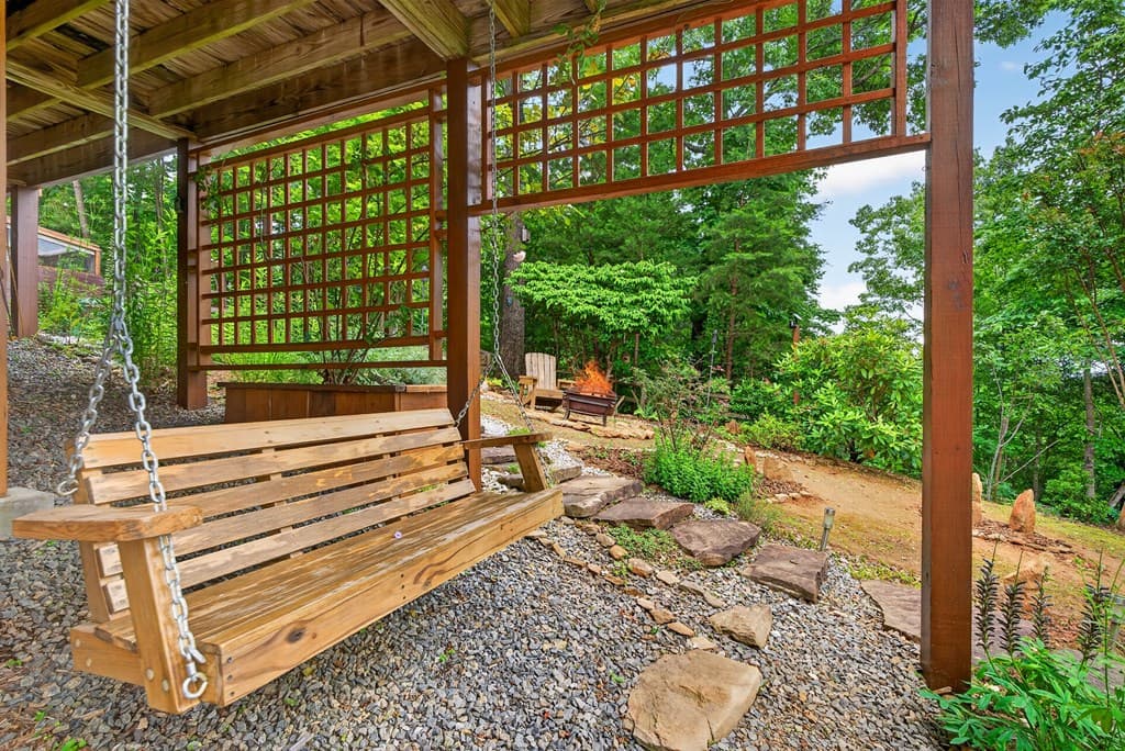 40 Foxfire Lane, Blue Ridge GA 30513 - Photo