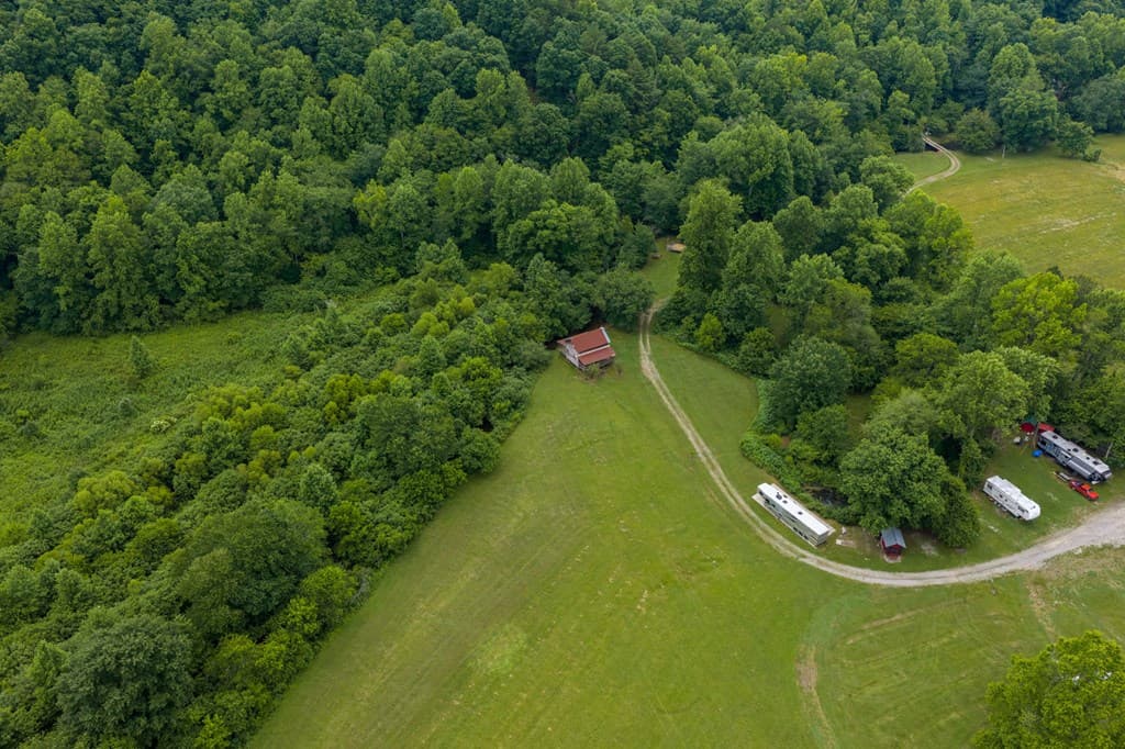 13431 Hwy 68, Tellico Plains TN 37385 - Photo