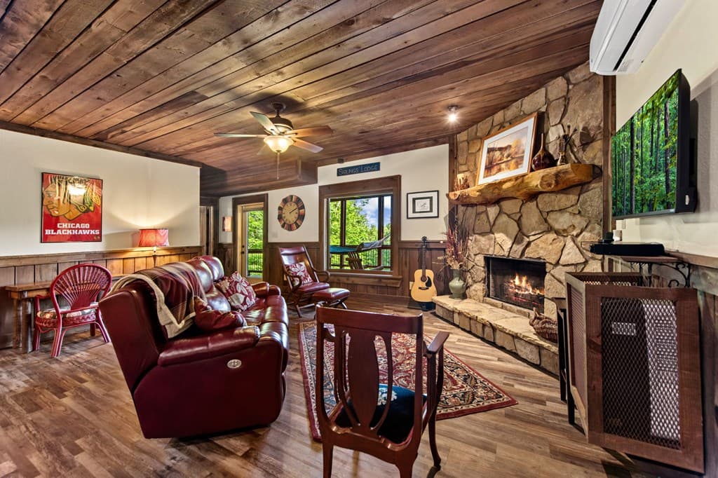 169 Walnut Mountain Road, Ellijay GA 30540 - Photo