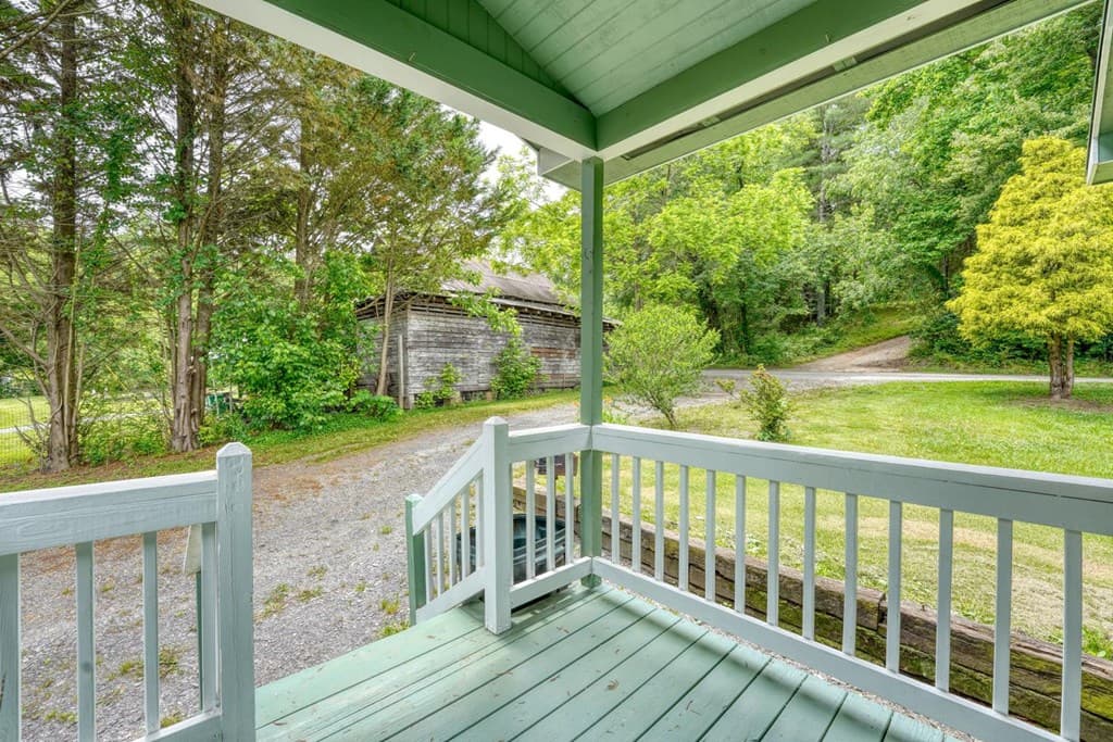 233 Messer Rd (3), Warne NC 28909 - Photo