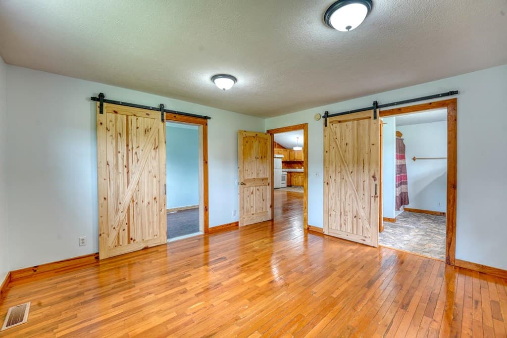 233 Messer Rd (3), Warne NC 28909 - Photo