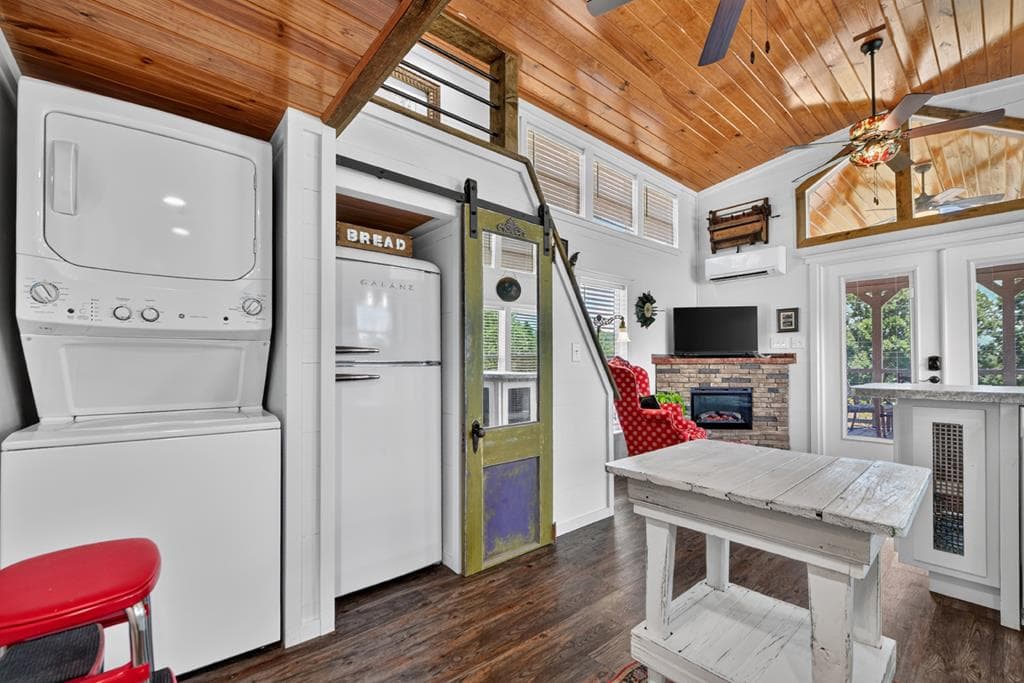 476, 478 Lapidary Lane, Young Harris GA 30582 - Photo