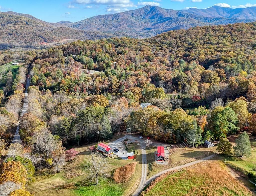 476, 478 Lapidary Lane, Young Harris GA 30582 - Photo
