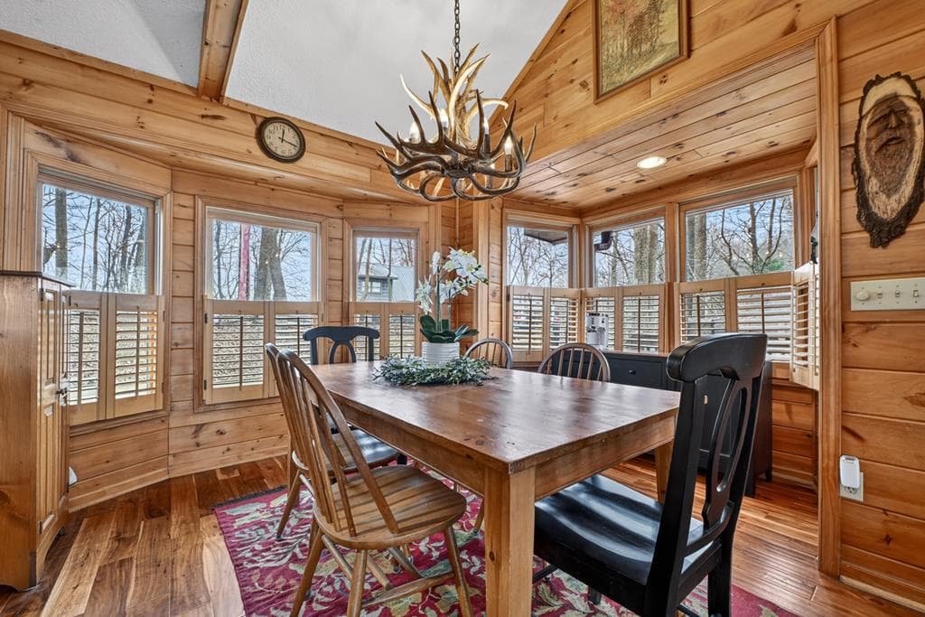 1189 Walnut Ridge, Ellijay GA 30536 - Photo