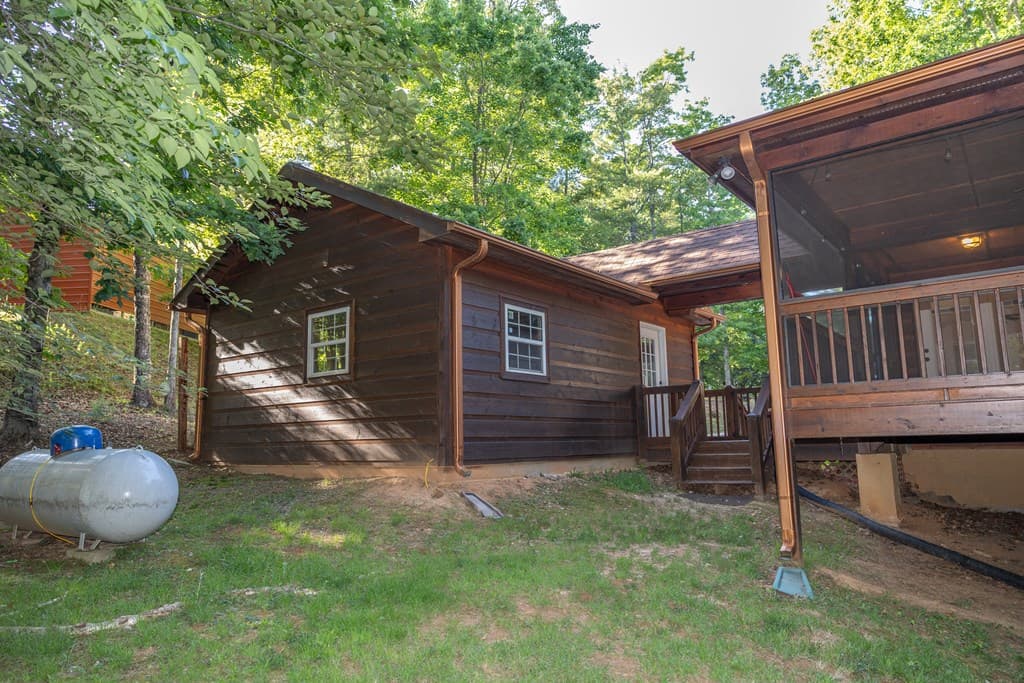 182 Oak Hills Drive, Morganton GA 30560 - Photo