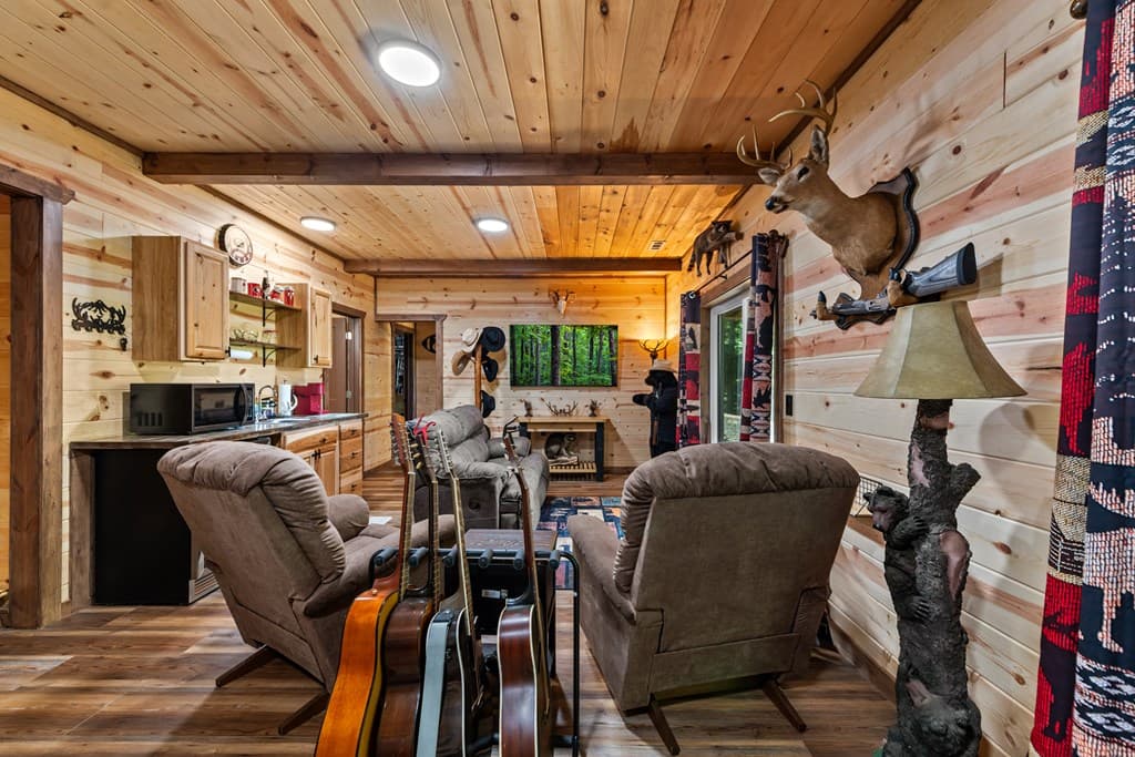 309 Elmwood Circle, Ellijay GA 30540 - Photo