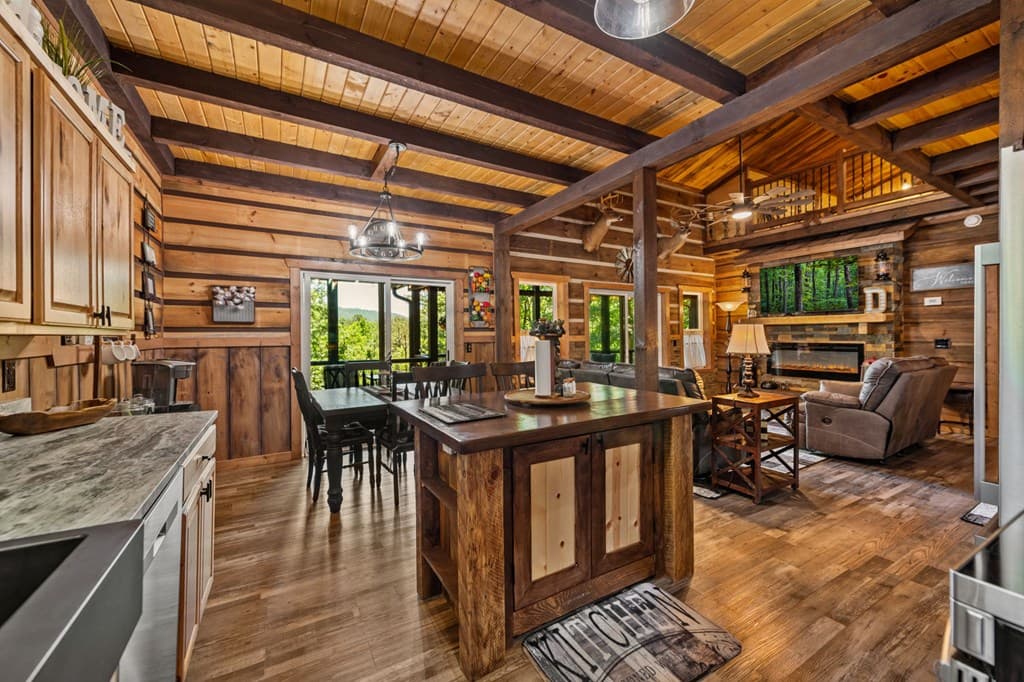 309 Elmwood Circle, Ellijay GA 30540 - Photo