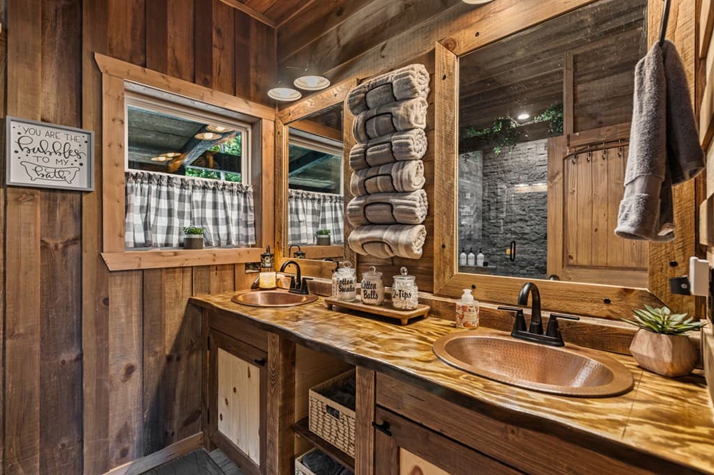 309 Elmwood Circle, Ellijay GA 30540 - Photo