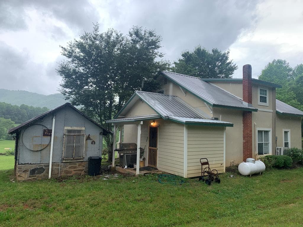 805 Bethabara Road, Hayesville NC 28904 - Photo