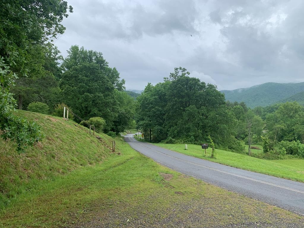 805 Bethabara Road, Hayesville NC 28904 - Photo