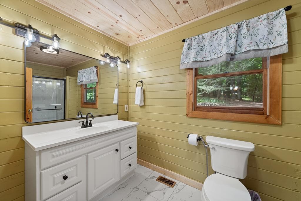 421 Twin Creeks, Blue Ridge GA 30513 - Photo