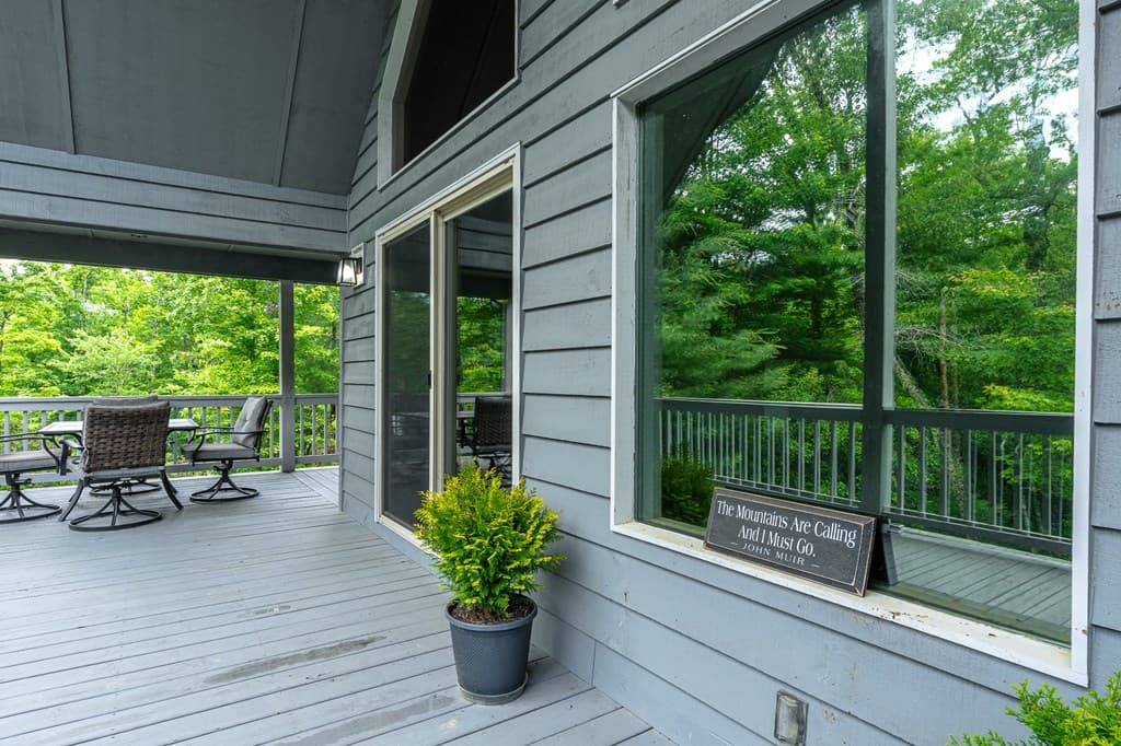 135 Heritage Trail, Brasstown NC 28902 - Photo