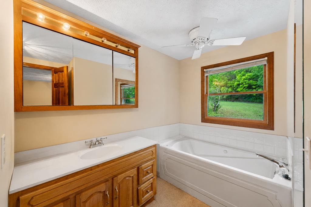 1898 Kimsey Dairy Road, Turtletown TN 37391 - Photo