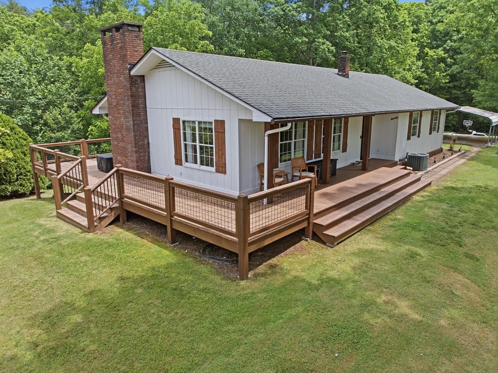 305 White Mountain, Marble NC 28905 - Photo