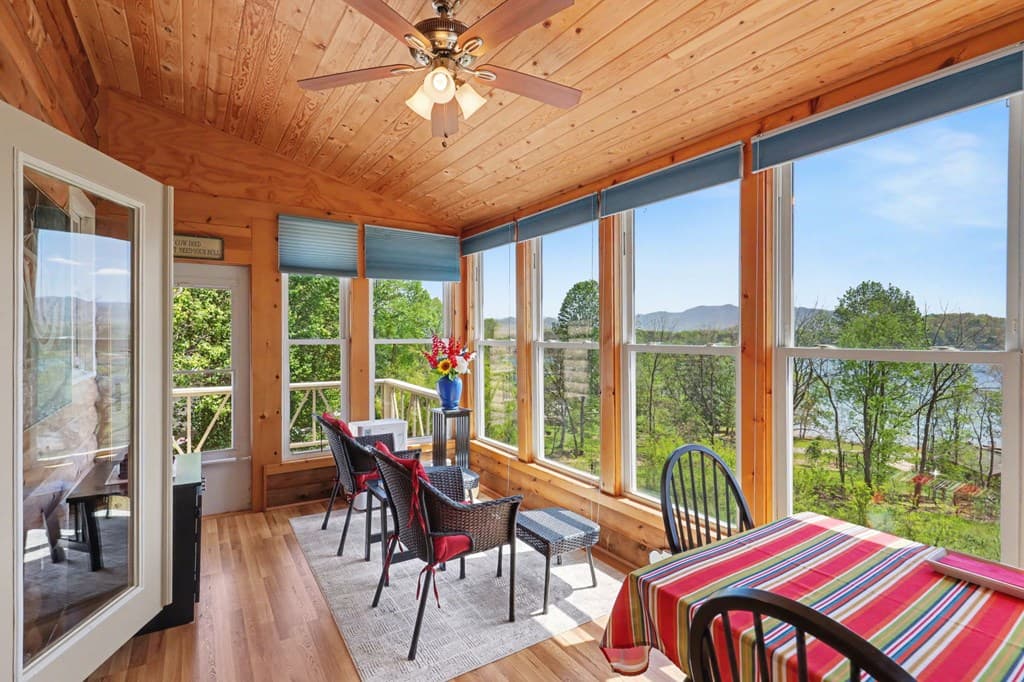 1930 Lakeview Summit Drive, Young Harris GA 30582 - Photo