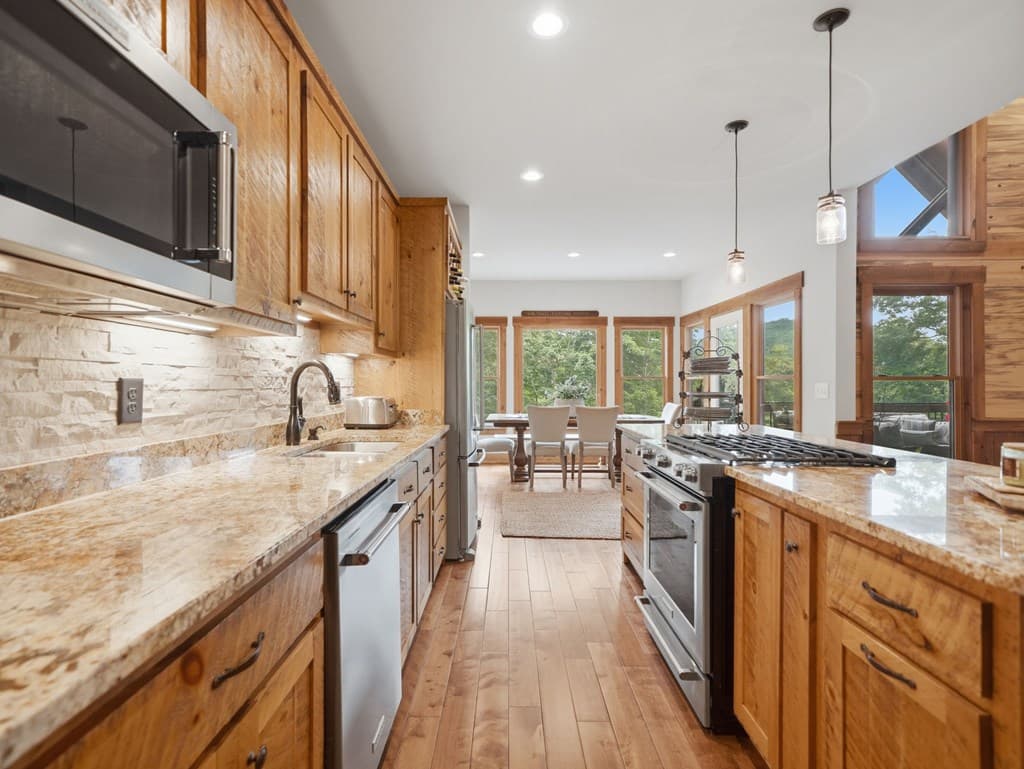 152 Oceola Drive, Ellijay GA 30540 - Photo