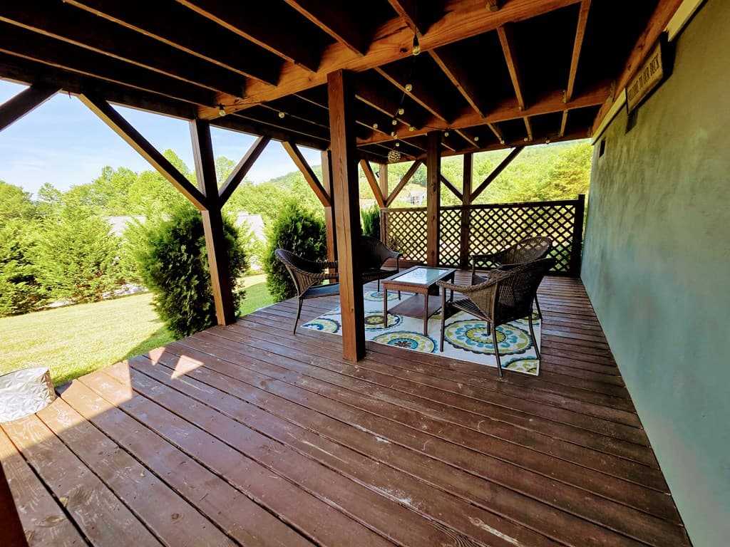958 New Forest Road, Young Harris GA 30582 - Photo