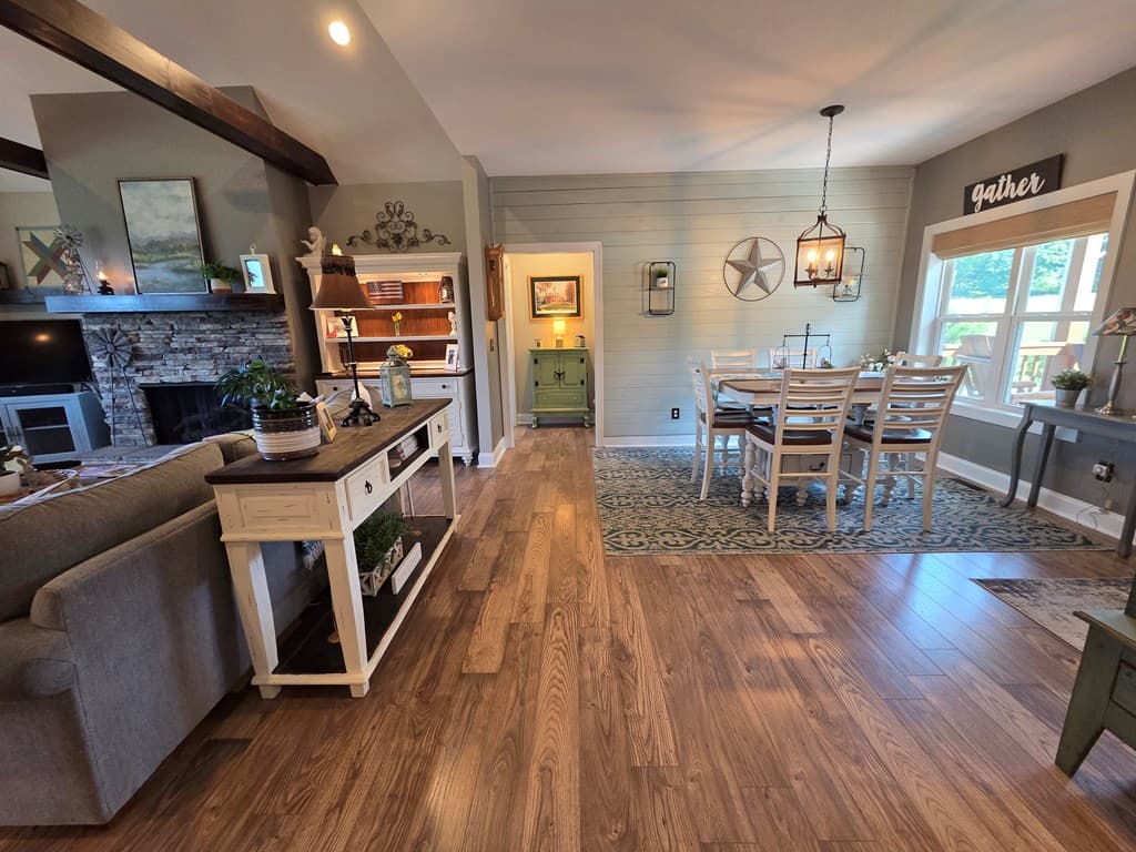 958 New Forest Road, Young Harris GA 30582 - Photo