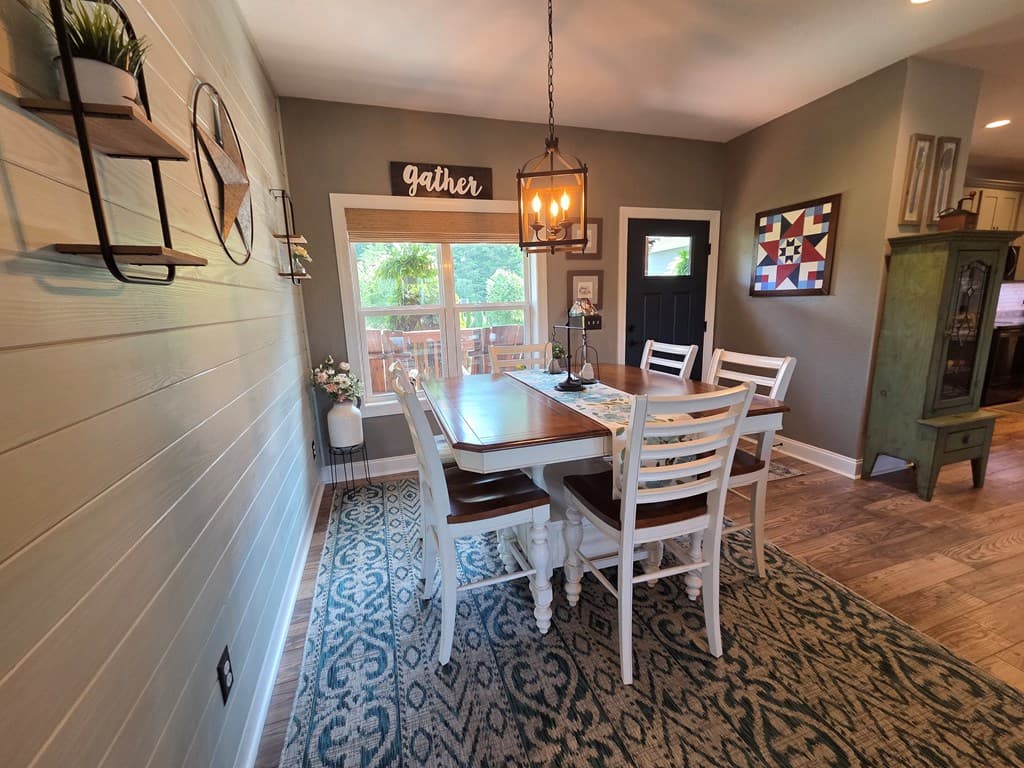958 New Forest Road, Young Harris GA 30582 - Photo