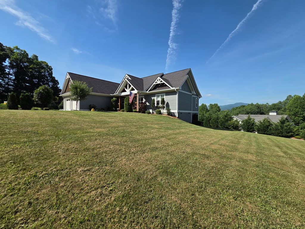 958 New Forest Road, Young Harris GA 30582 - Photo