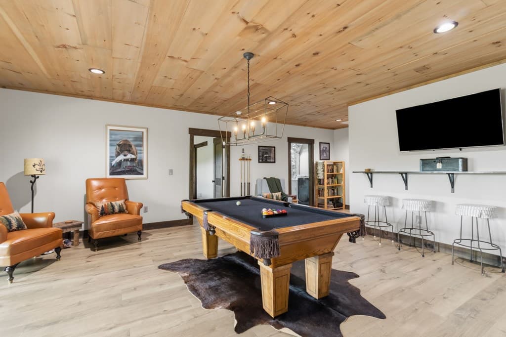 254 Leatherwood Mountain Road, Ellijay GA 30540 - Photo